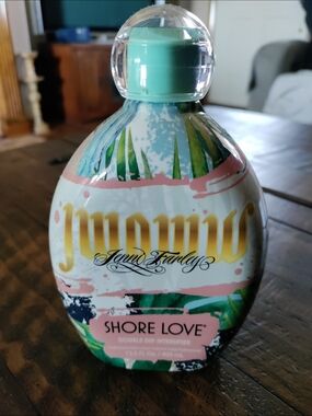 JWOWW. Shore Love Tanning Lotion - Pink & Teal Bottle